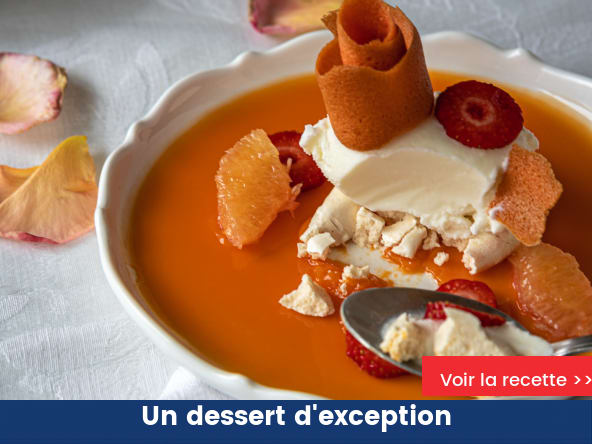 Glace amande, gelée de carottes, meringue, fraises et suprême d'agrume